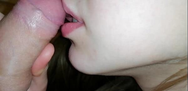  sweet hole awaiting big cock penetration, real homemade